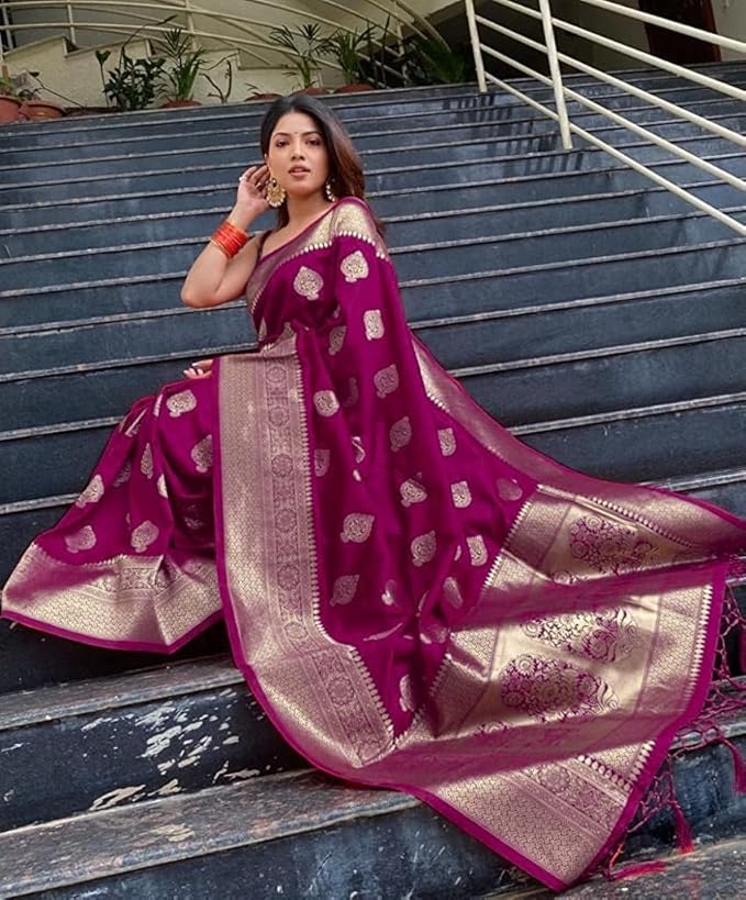 AXONIT Women's Silk Blend Banarasi Jacquard Zari Butta with Brocade Pallu Design Saree with Unstitched Blouse Piece