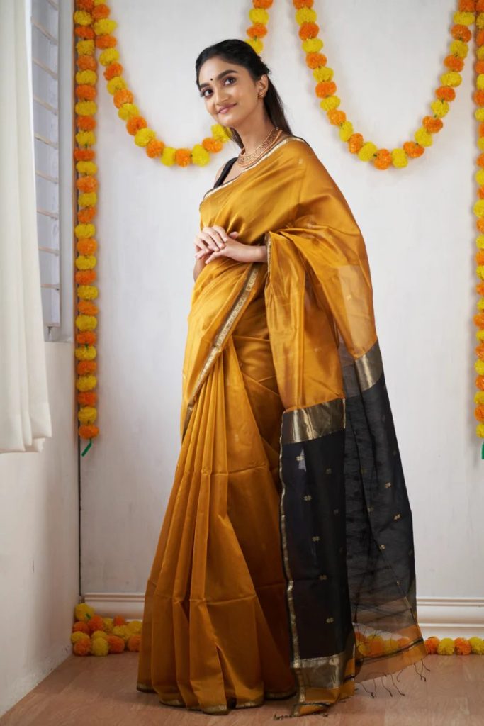 AXONIT Women's Cotton Saree with Zari Motifs & Dual Tone Finish with Unstitched Blouse Piece