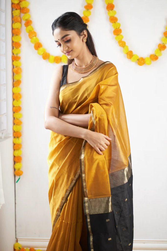AXONIT Women's Cotton Saree with Zari Motifs & Dual Tone Finish with Unstitched Blouse Piece
