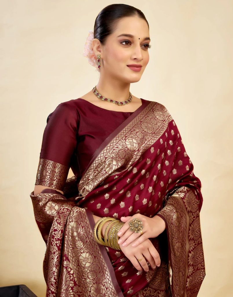 AXONIT Women's Silk Blend Banarasi Jacquard Classic Motif Design Saree with Unstitched Blouse Piece