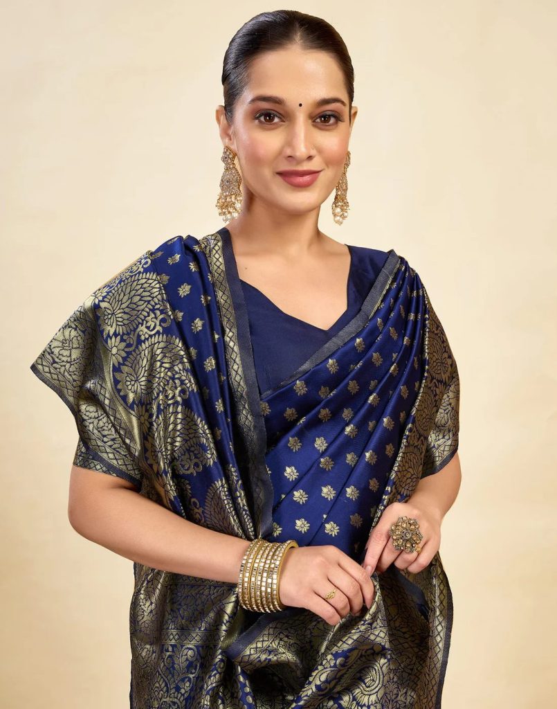 AXONIT Women's Silk Blend Banarasi Jacquard Classic Motif Design Saree with Unstitched Blouse Piece