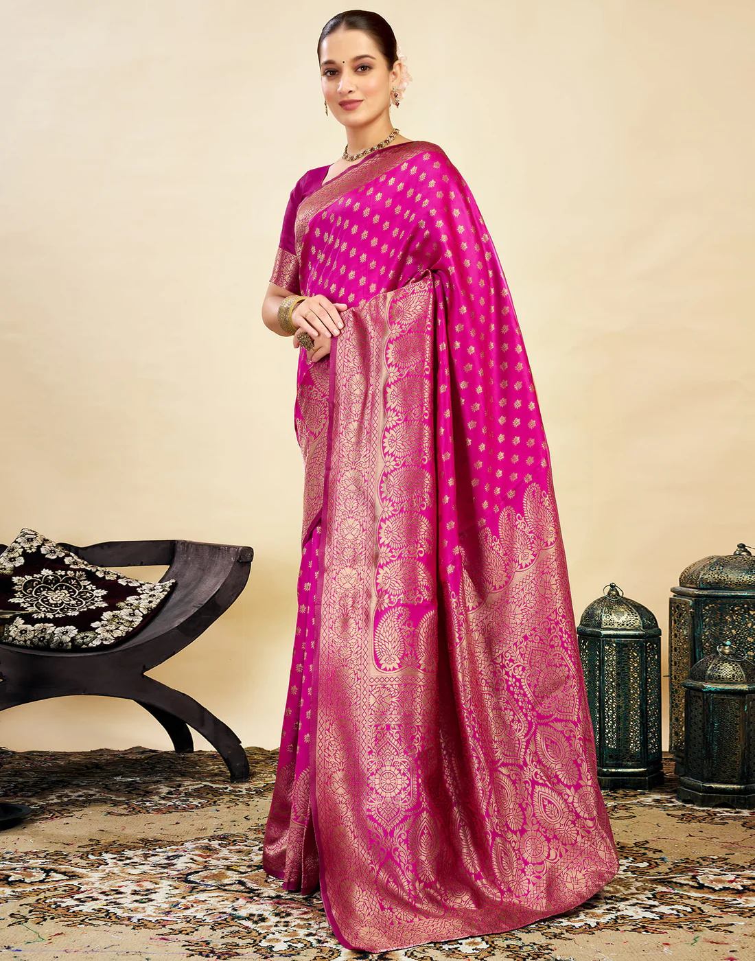 AXONIT Women's Silk Blend Banarasi Jacquard Classic Motif Design Saree with Unstitched Blouse Piece