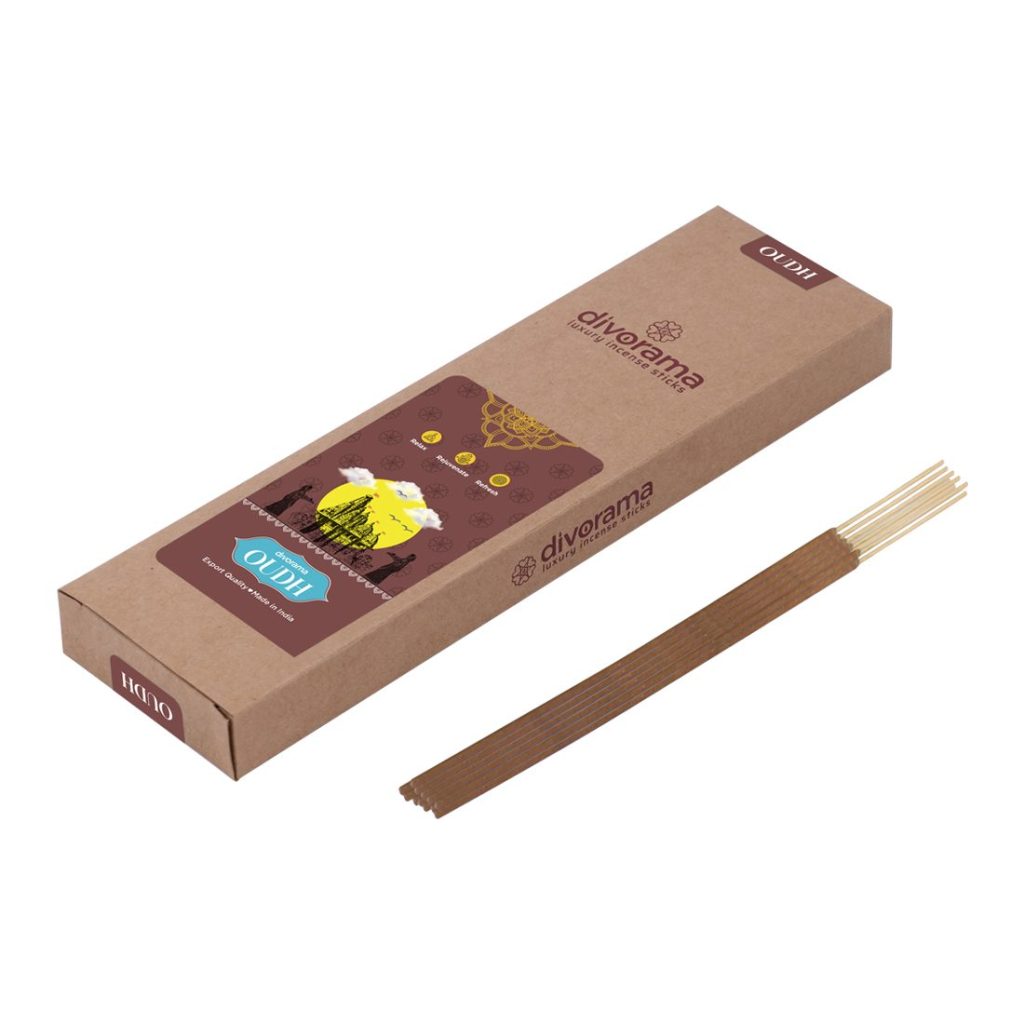 DivoRama Luxury Oudh Incense Sticks Agarbatti - 100% Indian Natural Aroma - Long Lasting Oudh Agarbattis for Puja, Meditation, Happy Vibes - 60 Sticks