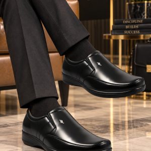 WUGO Men's Black Formal Shoes, FK-5024-BLK