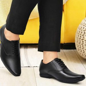 WUGO Men's Black Formal Shoes, FOX1003-BLK