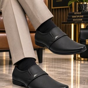 WUGO Men’s Black Formal Shoes, FX-1006-BLK