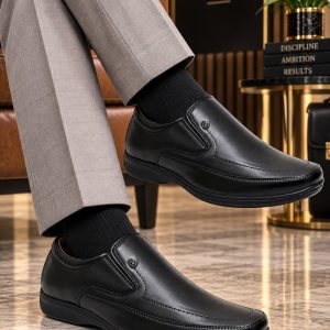 WUGO Men's Black Formal Shoes, GOLA-BLACK