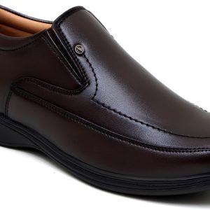 WUGO Men's Brown Formal Shoes, GOLA-BRN