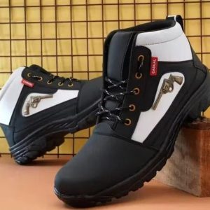 WUGO Men's Black Casual Boots, GUNEBOOT BLK