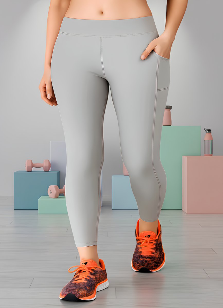 Trendy & Lightweight Sports Leggings for Women | Flexible Yoga Pants | Premium Gym Wear for Girls | Perfect Fit for Fitness, Exercise & Running Sessions